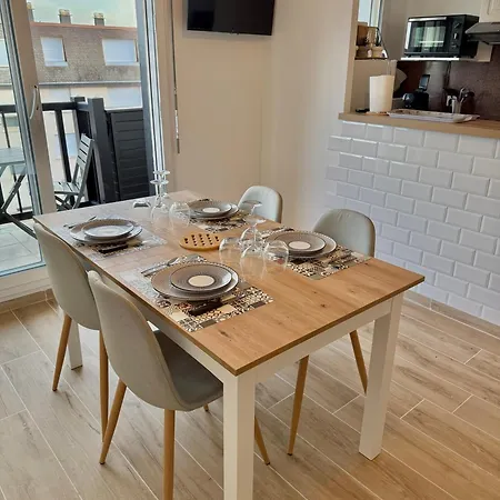 Apartmán Moderne A Sur